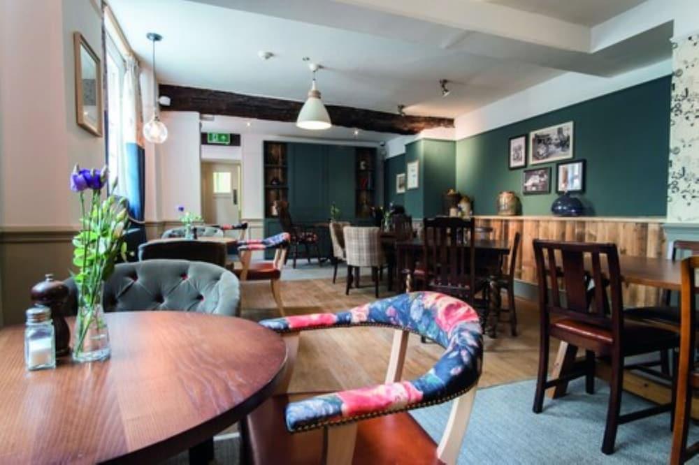 The Fleece At Cirencester Kültér fotó The interior of the restaurant