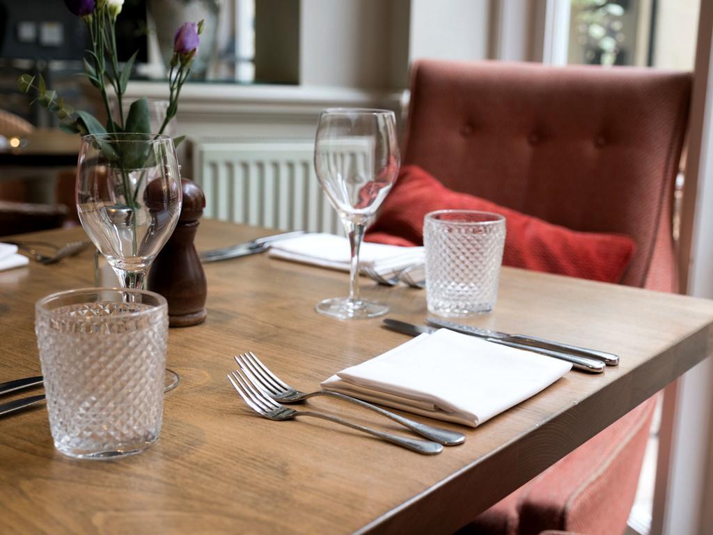 The Fleece At Cirencester Kültér fotó The restaurant at The Old parsonage