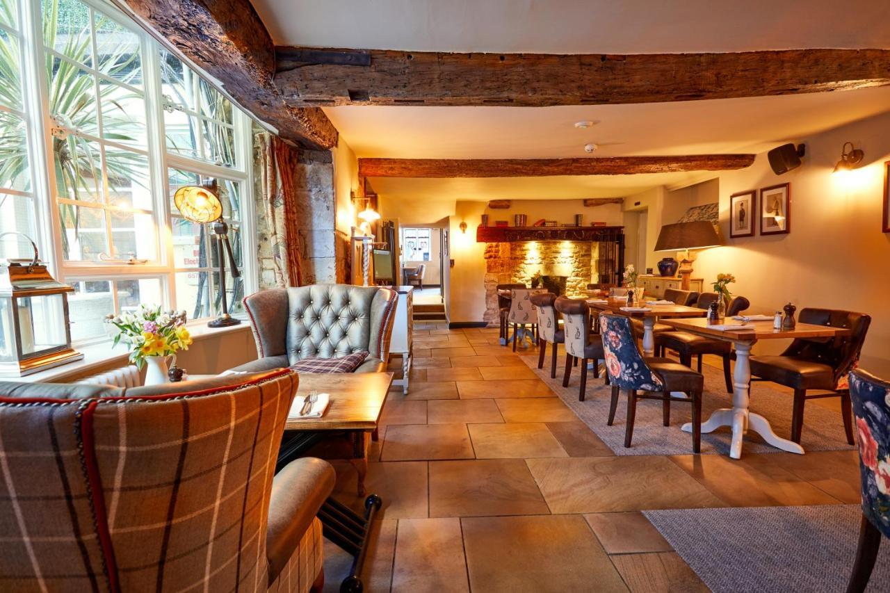 The Fleece At Cirencester Kültér fotó The interior of the restaurant